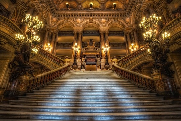 Опера Гарнье, Франция