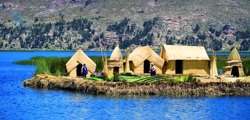 Плавающие острова племени Уру на озере Титикака