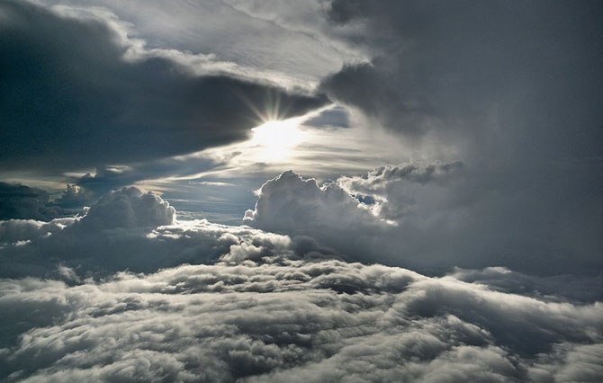 Фотографии облаков на высоте 6000 метров