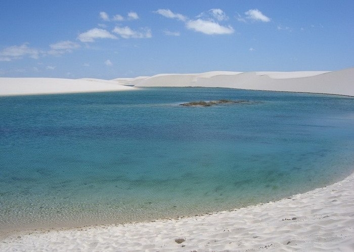 Простыни Мараньяна — вода в пустыне Простыни Мараньяна — вода в пустыне