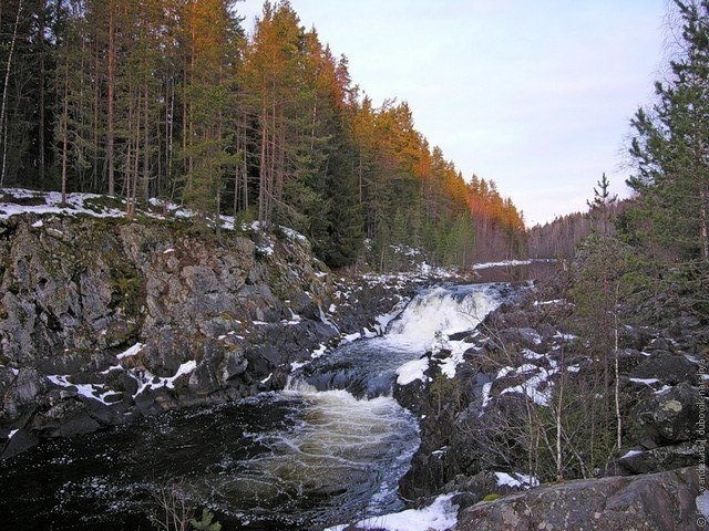 Водопад Кивач, республика Карелия, Россия Водопад Кивач, республика Карелия, Россия