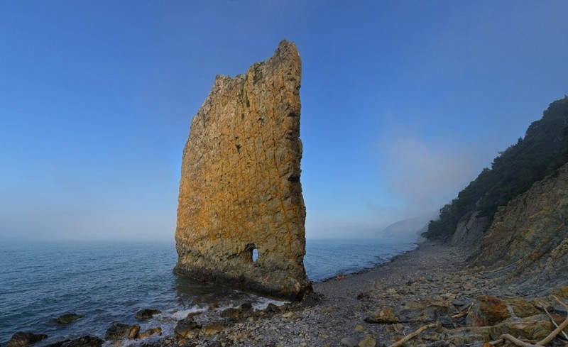 Скала Парус - памятник природы в Краснодарском крае