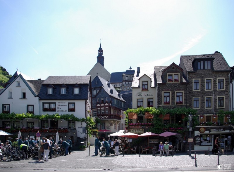 Крошечный и очень уютный городок Байльштайн (Beilstein), Германия