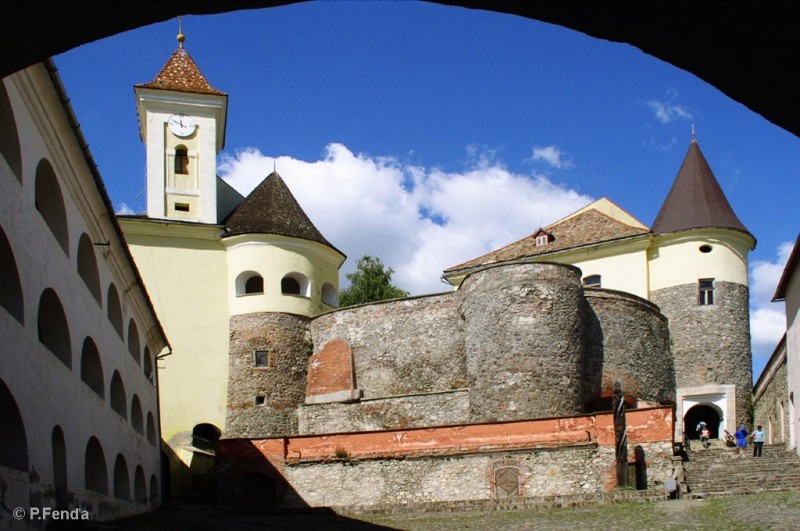 Замок Паланок в Мукачево, Украина