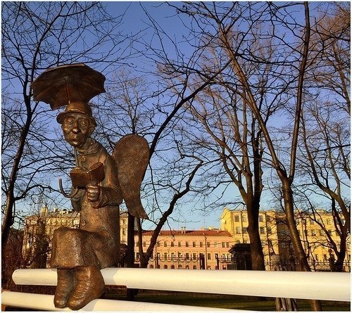 Памятник Петербургский ангел Памятник Петербургский ангел