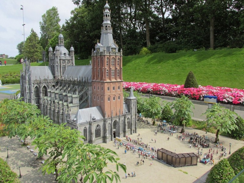 Madurodam (Нидерланды) Madurodam (Нидерланды)