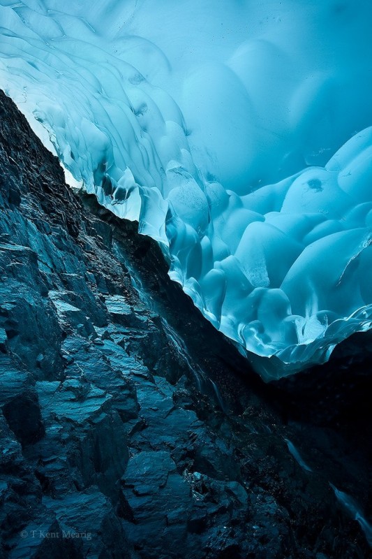 В глубине ледника Менденхолл