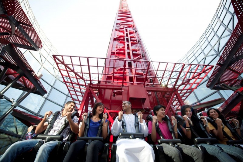 Ferrari World в Абу-даби, ОАЭ Ferrari World в Абу-даби, ОАЭ