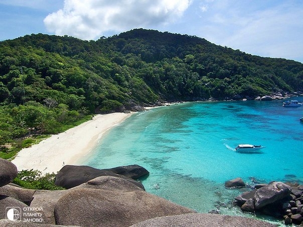 Острова Симилан или Симиланские острова - группа островов в Андаманском море в 70 км к западу от про