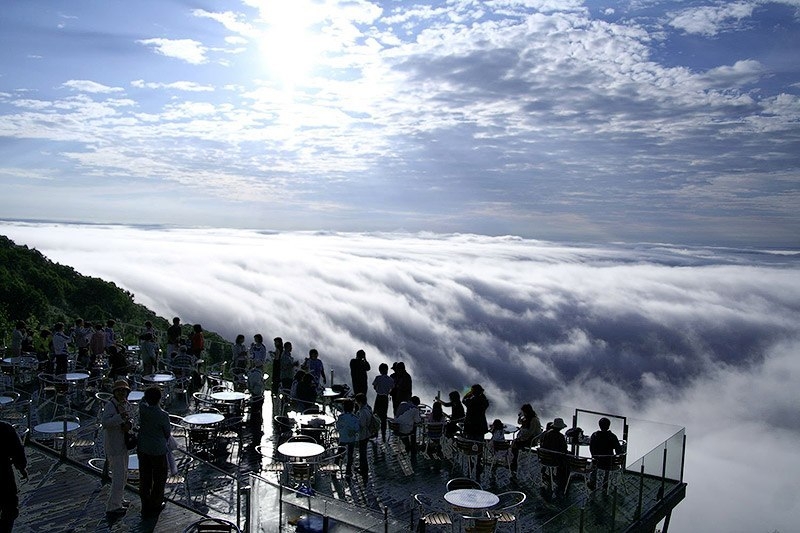 Терраса Ункай - волшебное место над облаками