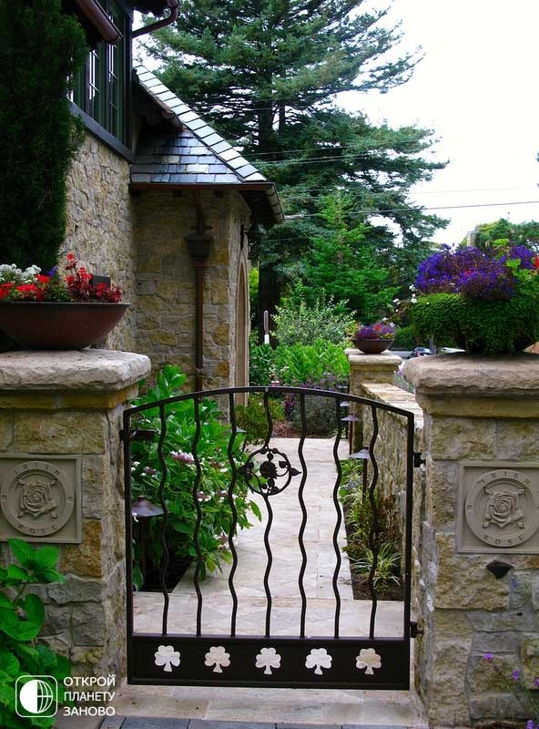 Город-сказка Carmel-by-the Sea , США Город-сказка Carmel-by-the Sea , США