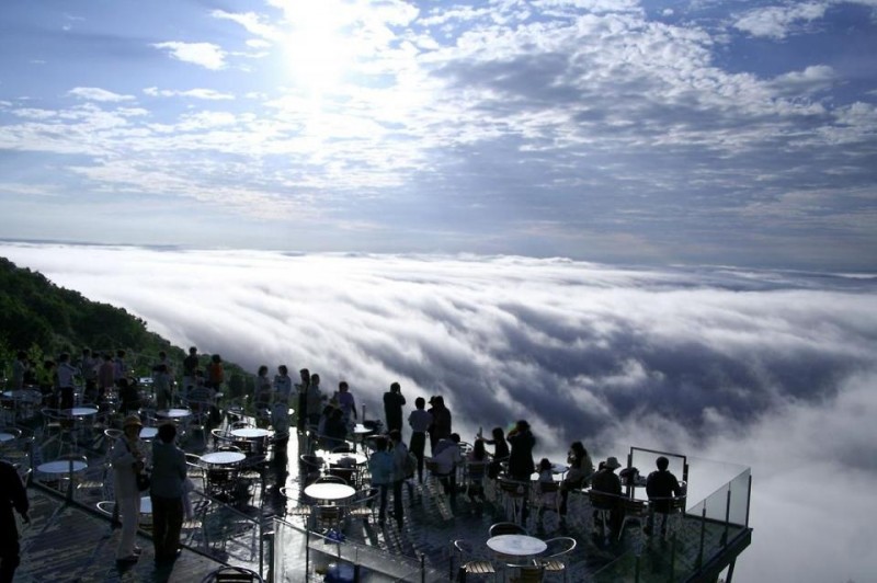 Терраса Ункай - волшебное место над облаками.