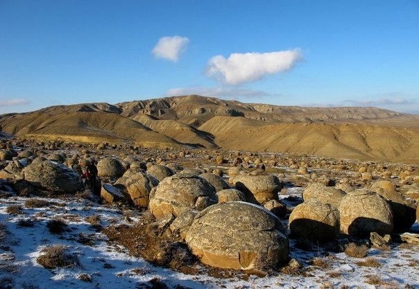 Загадочная долина шаров в Казахстане 6