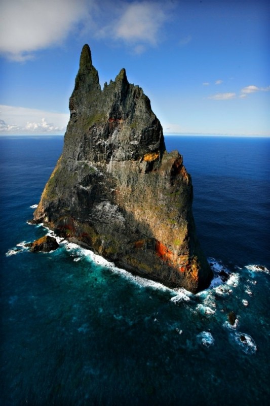 Самый высокий морской пик: Пирамида Болла (Австралия)