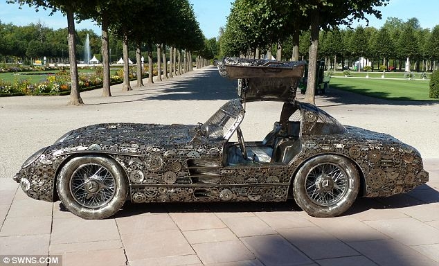 Mercedes Uhlenhaut Coupe из металлолома, Германия Mercedes Uhlenhaut Coupe из металлолома, Германия