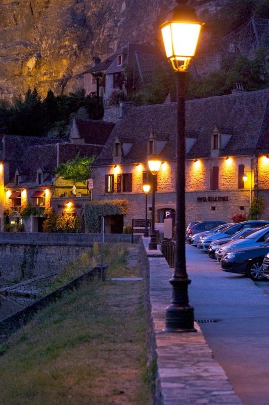 Деревня La Roque Gageac (Рок Гажак). Франция