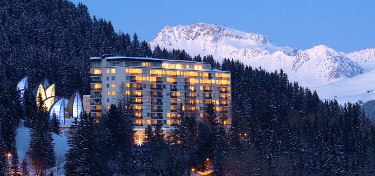 Отель Luxe Tschuggen в Швейцарии