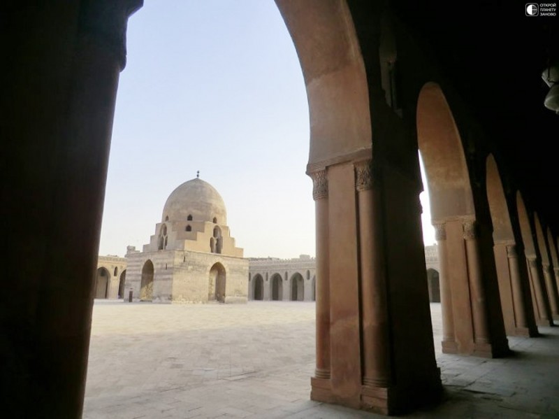 Мечеть Ибн-Тулуна в Каире