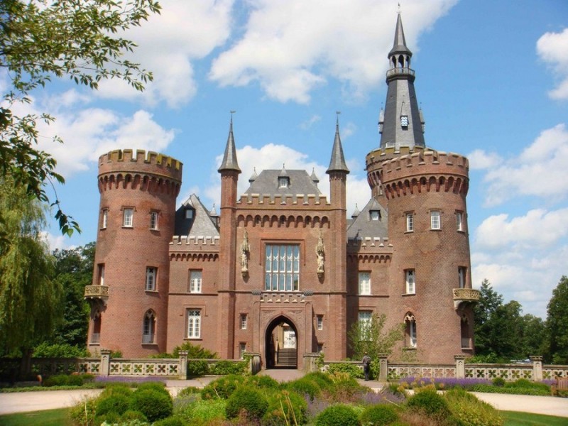 Замок Мойланд, Германия 4