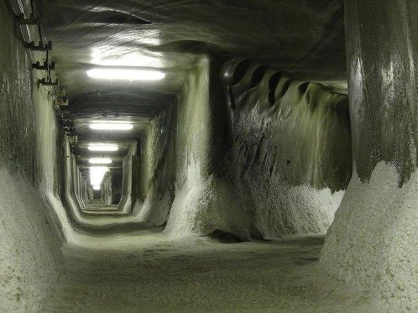 В Румынии бывшую соляную шахту превратили в развлекательный центр