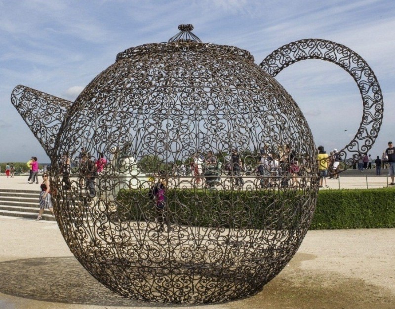 Удивительные инсталляции скульптора Хоаны Васконселос.