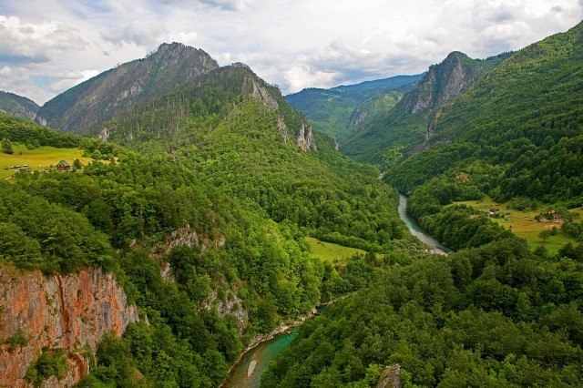 Самый глубокий каньон Европы Самый глубокий каньон Европы