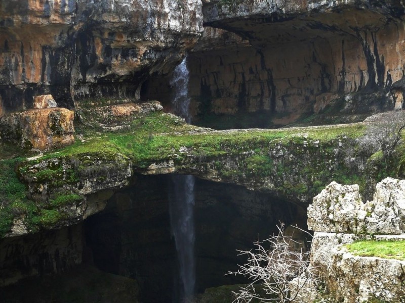 Удивительный водопад Баатара