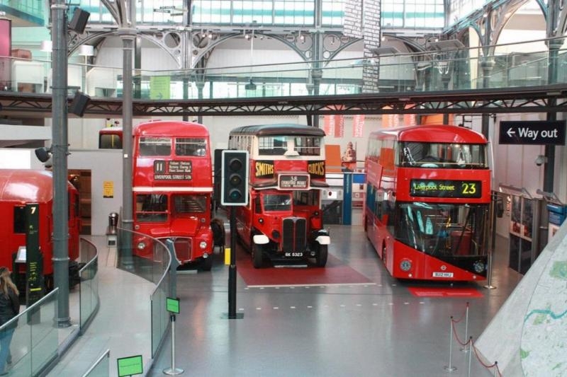 Увлекательный музей транспорта в Лондоне, Великобритания