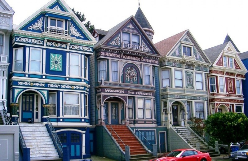 Улица Штайнер в Сан-Франциско с викторианскими домами Painted Ladies Улица Штайнер в Сан-Франциско с викторианскими домами Painted Ladies