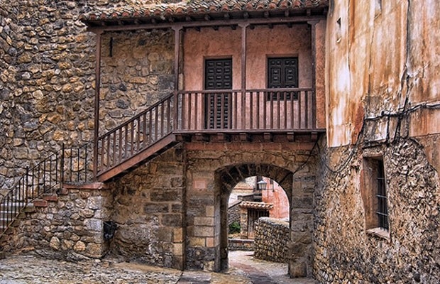 Альбаррасин- это один из прекраснейших городов Испании и уникальное место, располагается в провинции 5