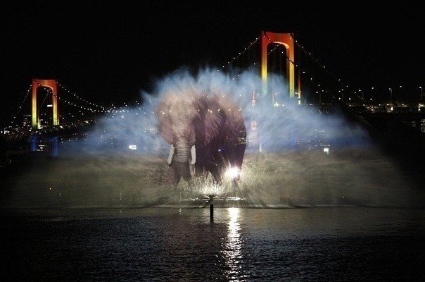 Водное шоу на острове Odaiba, Япония