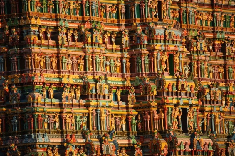 Самый большой индуистский храм за пределами Индии (США)