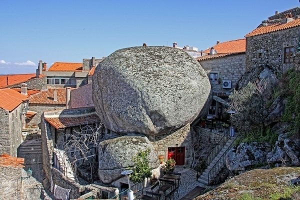 Скалистая деревня Скалистая деревня