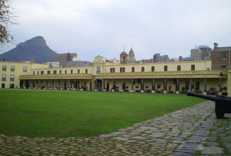 Замок Доброй Надежды: самое древнее кирпичное сооружение Южной Африки (ЮАР) 6