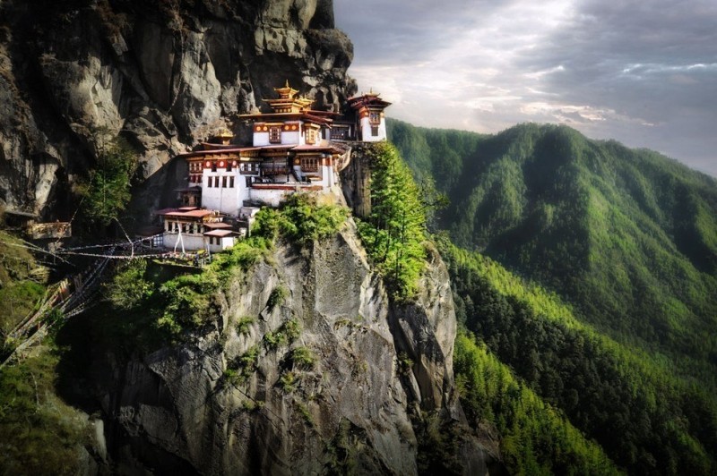 Такцанг-лакханг: скальный монастырь в Бутане 4