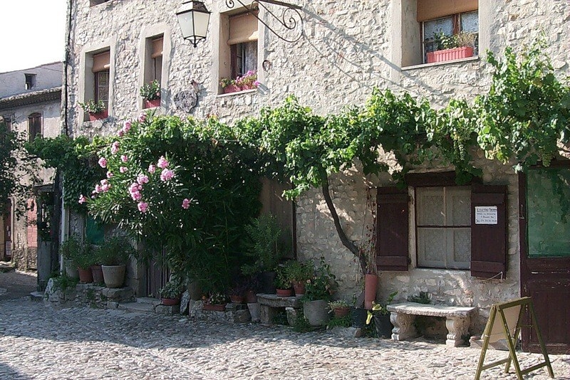 Везон-ла-Ромен (Vaison-la-Romaine). Прованс, Франция