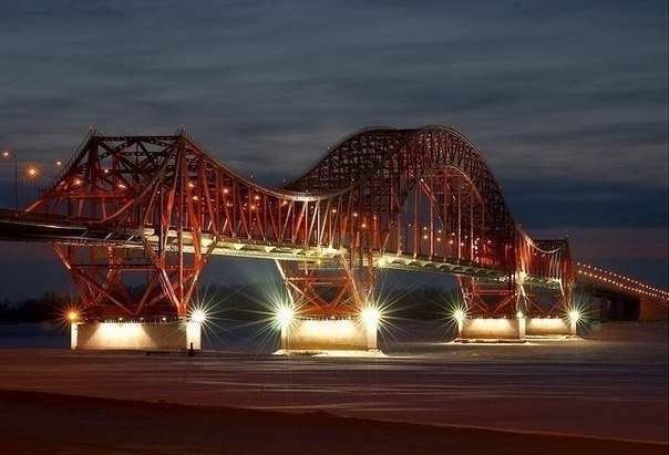 Автомобильный мост Красный дракон