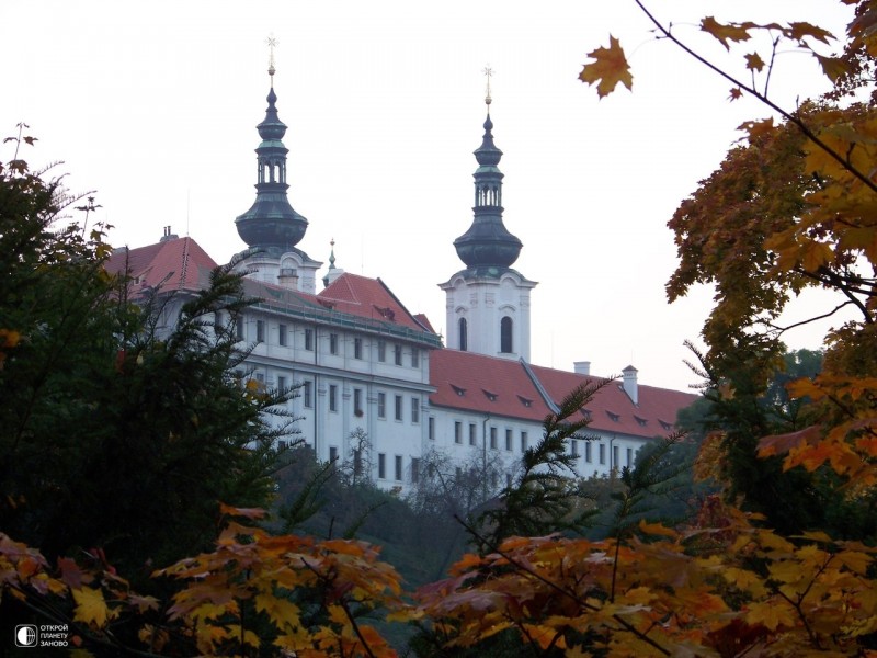 Страговский монастырь