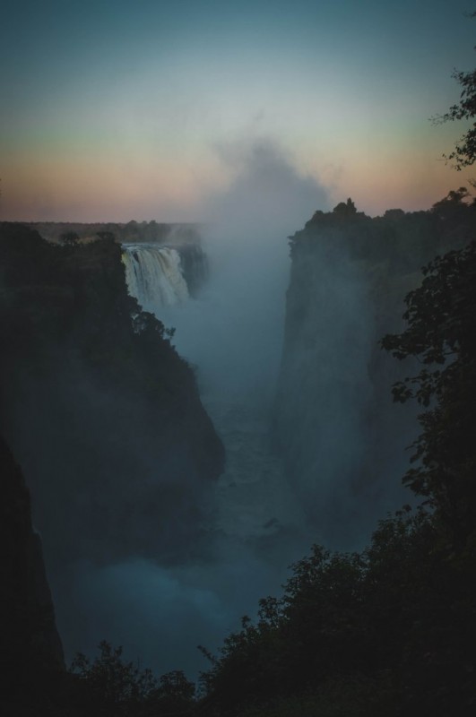 Зимбабве, водопад Виктория.