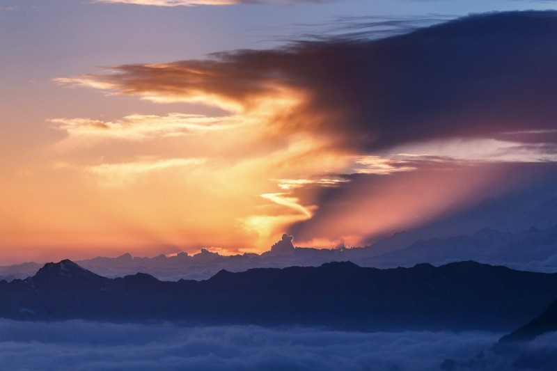 В океане облаков. Непал 2015