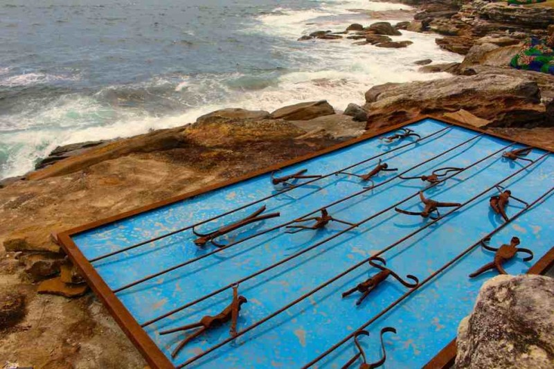 «Скульптуры у моря»: оригинальная выставка на пляже (Австралия)