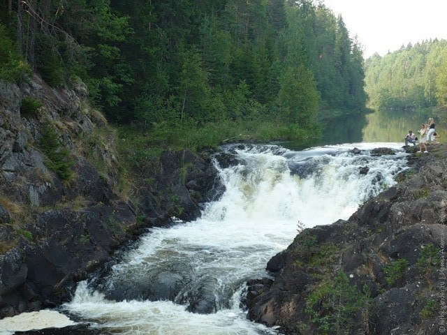 Водопад Кивач, республика Карелия, Россия Водопад Кивач, республика Карелия, Россия