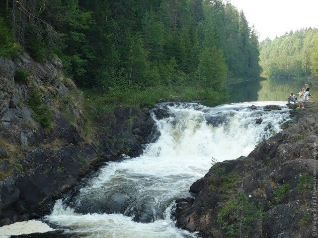 Водопад Кивач, республика Карелия, Россия