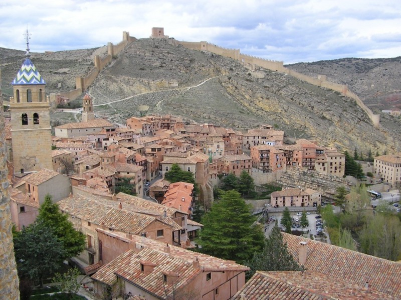 Альбаррасин- это один из прекраснейших городов Испании и уникальное место, располагается в провинции 2