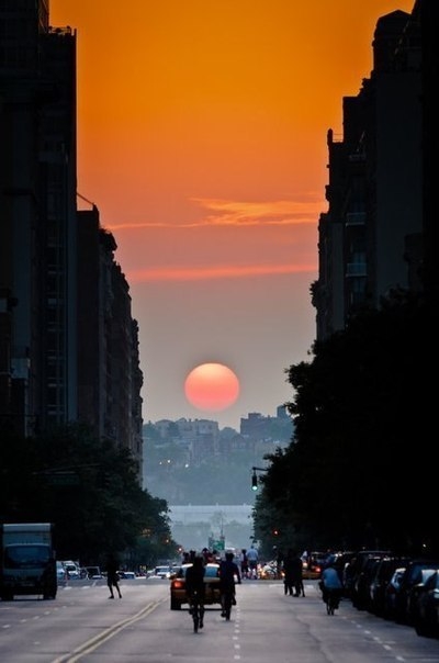 Manhattanhenge