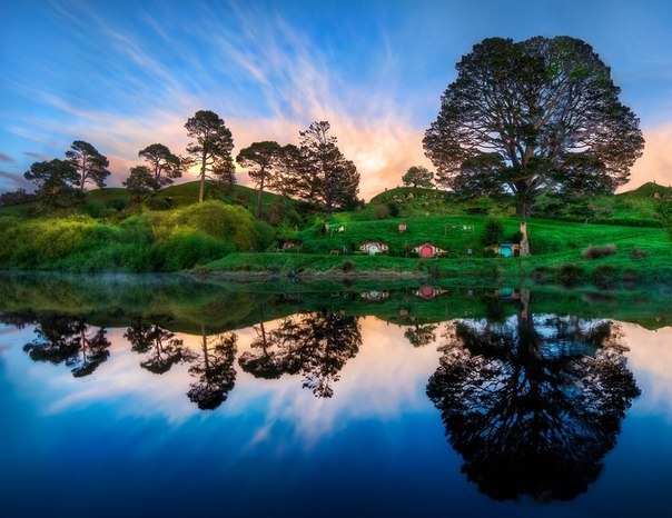 Сказочная деревушка Хоббитон в Новой Зеландии