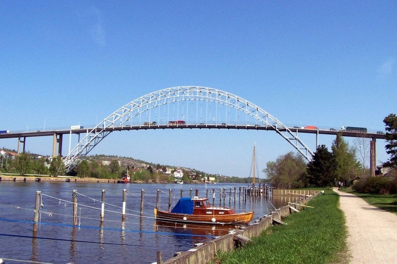 Город — полузвезда Фредрикстад