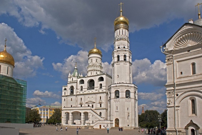 Колокольня Ивана Великого в Москве (Россия) Колокольня Ивана Великого в Москве (Россия)