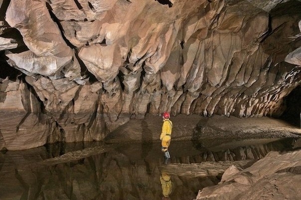 Самая глубокая пещера в мире Самая глубокая пещера в мире