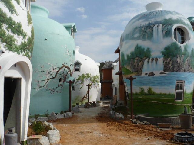 Отель в кувшине Отель в кувшине